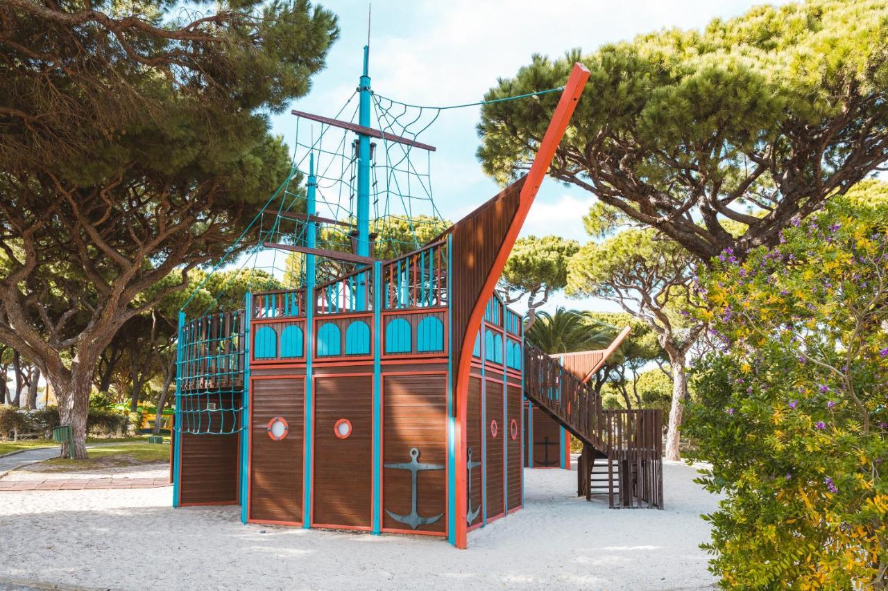 Pine Cliffs Gardens Hotell Albufeira Exteriör bild